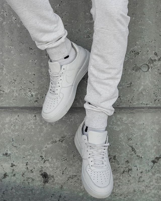 sureshot fleece jogger