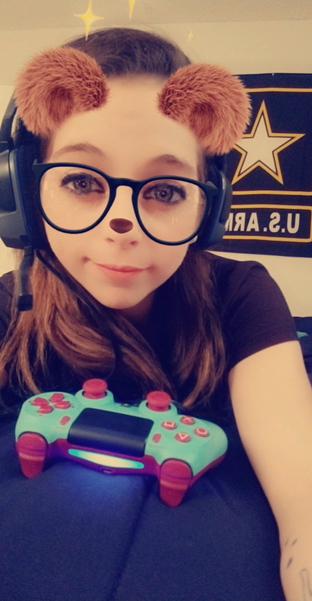 oCB_PIXIE's tweet photo. Guna be on Sunday! Hmu to play some bo4 or bo3! #mygtis **ImUrBestSideChik** <-- add me https://t.co/ZeyXFwuJUe