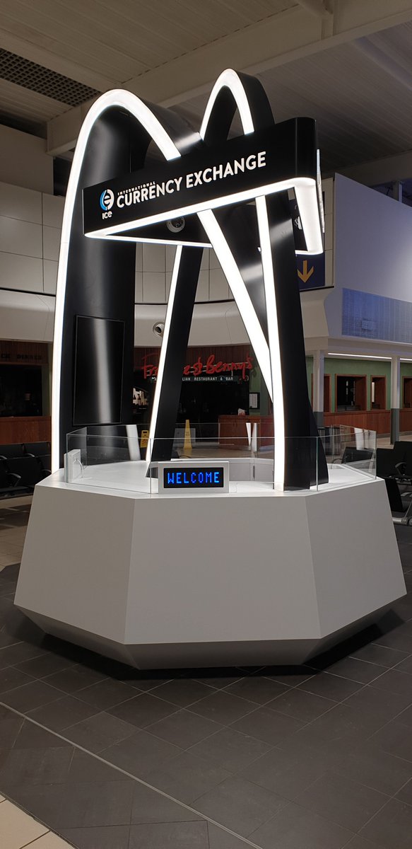 brace_studio's tweet photo. It may be small in footprint, but we've still gone large with the design!
Our latest to open at London Luton Airport #notthegoldenarches #kioskdesign #airportdesign #ice #currencyexchange #arches #retaildesign #foreigncurrencyexchange #londondesigners #deskdesign https://t.co/rAsRscbPN3