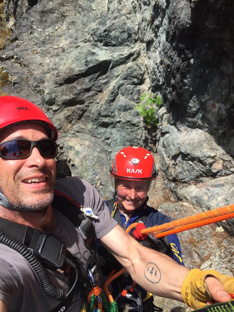 Juan de Fuca SAR tweet media