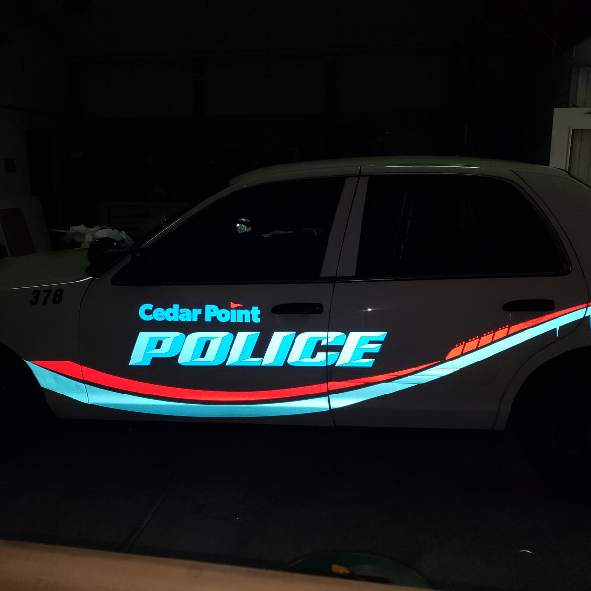 LorisPrinting's tweet photo. Finished up the first of a few @cedarpoint police/traffic control cars. We printed and cut red and blue reflective decals using @ArlonGraphics IllumiNITE reflective vinyl!

#reflective #cardecals #arlon #illuminite #cedarpoint #cedarfair https://t.co/xT8aMqV24f