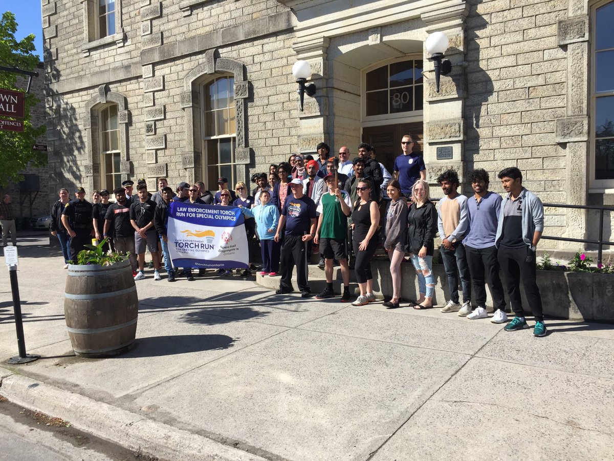 GSalisburyAC's tweet photo. Our Perth Campus Police Foundations and International Computer Programming students participating in the Special Olympics Torch Run today in Perth. Lots of fun for a great cause and some DQ afterwards to cool down👍#communityfirst#teamwork#SpecialOlympics https://t.co/1tOxDGzV1u