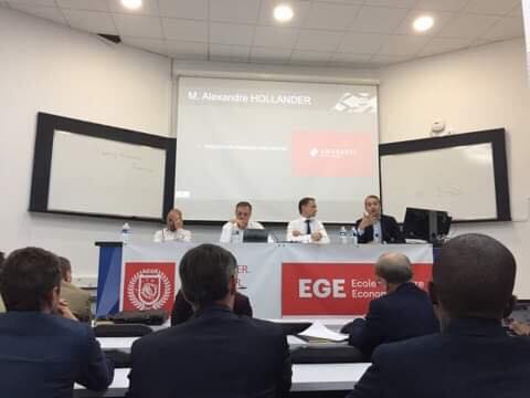 Portail_IE's tweet photo. "Protéger l'information, ce n'est pas seulement protéger les réseaux : il faut avoir le même degré de protection sur un smartphone que sur un ordinateur de bureau. Les comportements et les méthodologies aussi doivent évoluer" #AlexandreHollander #IntelligenceEconomique #Synfie https://t.co/hCgsebM9ke