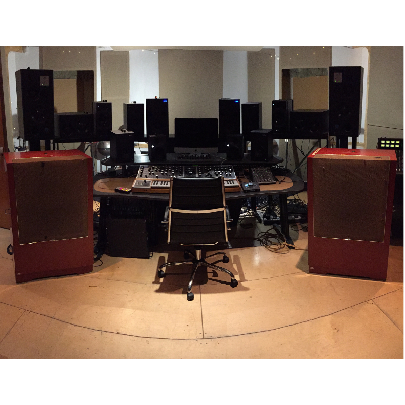 FunkyJunk_paris's tweet photo. Le Lockwood Major (RED) a été conçu au début des années 60, il a trouvé sa place dans la plupart des grands studios de l'époque, d'Abbey Road à De Lane Lea, en passant par Trident.  Il était en charge de produire le son pour des artistes comme The Beatles, The Who... https://t.co/k3LE6A4n4U