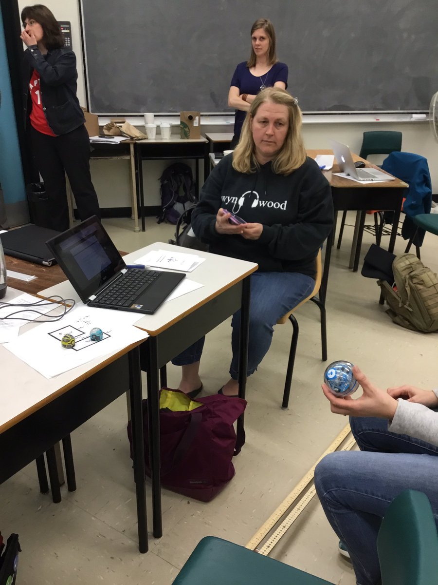 OttawaLouise's tweet photo. @OCDSB secondary teachers learning how to use #robots @Ozobot and @SpheroEdu and coding with @scratch in #Math with the amazing #tllp #codexplosion team from @EOMNews
Find the resources and blog here: https://t.co/Wp6owkcqS8 #ocdsblearns #ocdsbcodes https://t.co/zMQNo3ivnC