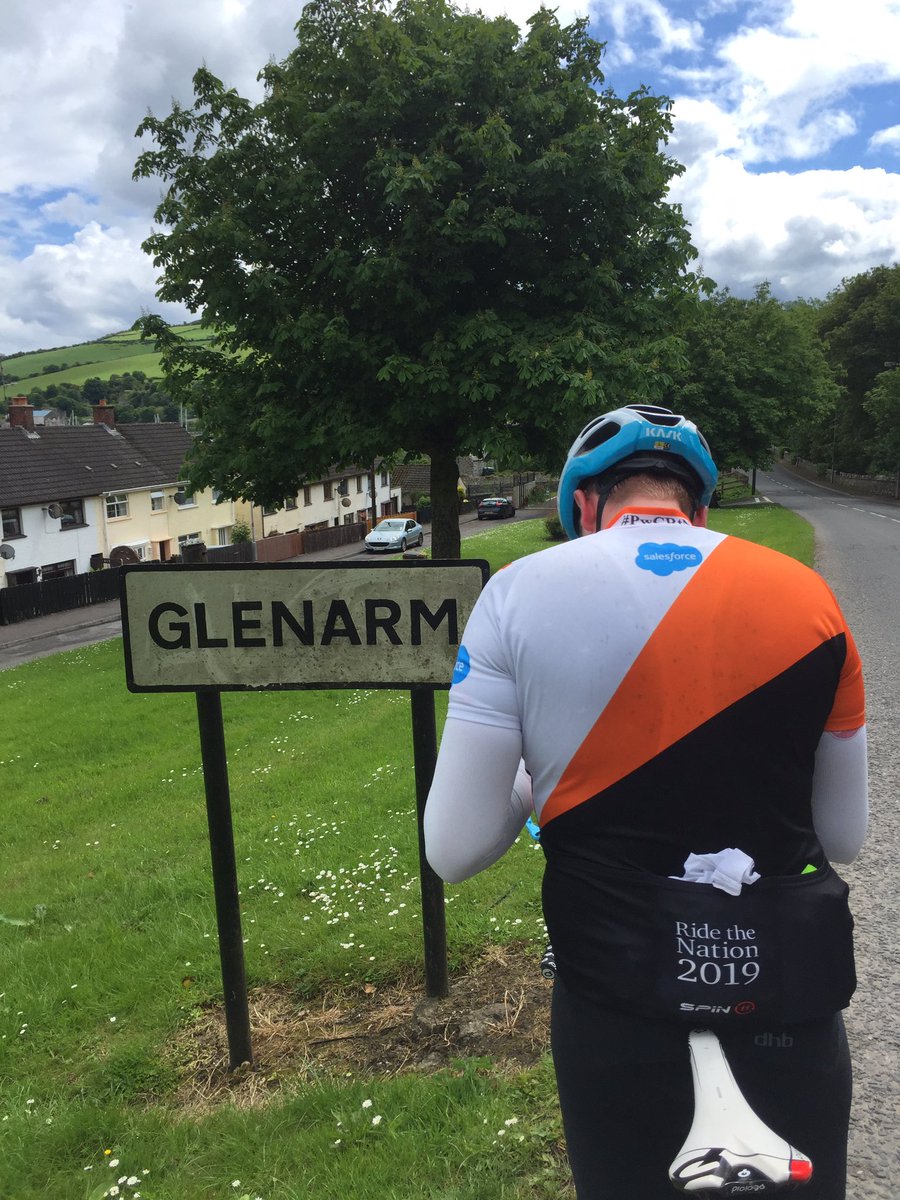 CraigHarrisonNI's tweet photo. Hello Glenarm and sun @PwC_NI #PwCRtN https://t.co/vDMrWWfHnK