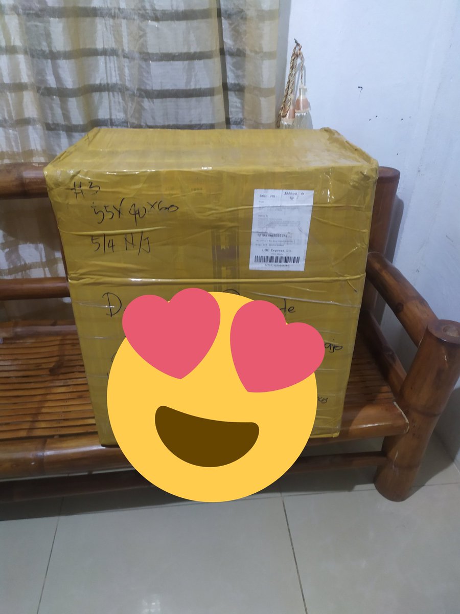AstroCEBUPH's tweet photo. #AstroCebuGOUpdates
The package is already in my address 😍 packing starts this weekend. I can't pack now because i have work. Rest assured, i will try to ship them this weekend too 😊 https://t.co/cCbVyWoTPd