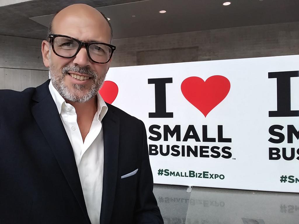 IfmCapital's tweet photo. Great Day meeting new friends and seeing old ones. Have new sales strategies to share, putting together new portal for all to share, stay tuned in. @jenlanser @newrochamber @MAccountingSvcs @BeechmontTavern @TurtleCoveNYC #ilovenewro https://t.co/5JZdMDCygN