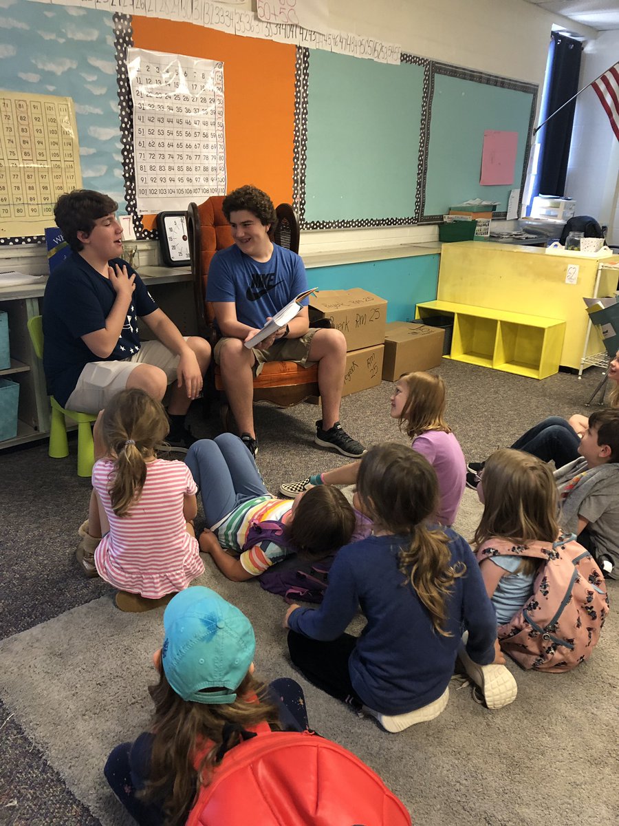 JessicaPeyerk's tweet photo. These two sweet boys were once in my class many years ago! They came back and read to my class yesterday! Loved having you Shane and Cooper! And my students love it too! ❤️Time flies!!!! https://t.co/wEED5ZLpYa