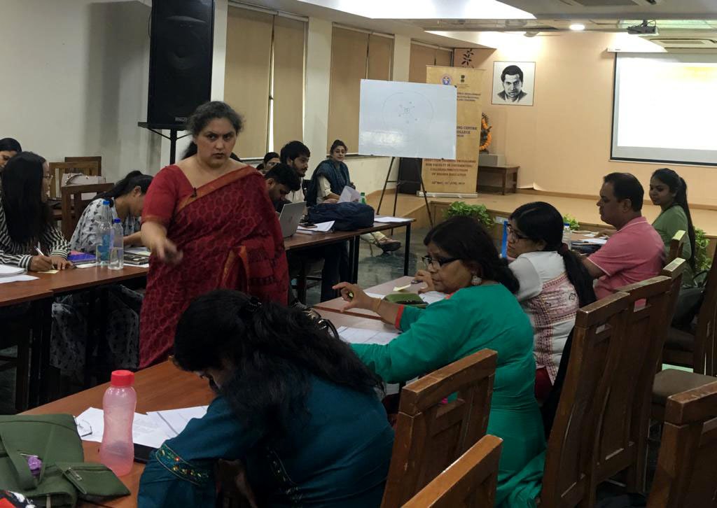 IilmInstitute's tweet photo. Teacher Learning Center (MHRD) organised a Workshop on June 4 on ‘Emotional Intelligence for Health, Happiness & Success’ at Ramanujan College, DU conducted by Dr Abha Singh Director, IILM Center for EI
#IILMCEI #EmotionalIntelligence #MyIILM # HRDMinistry #DelhiUniversity https://t.co/uiEd8nX56T
