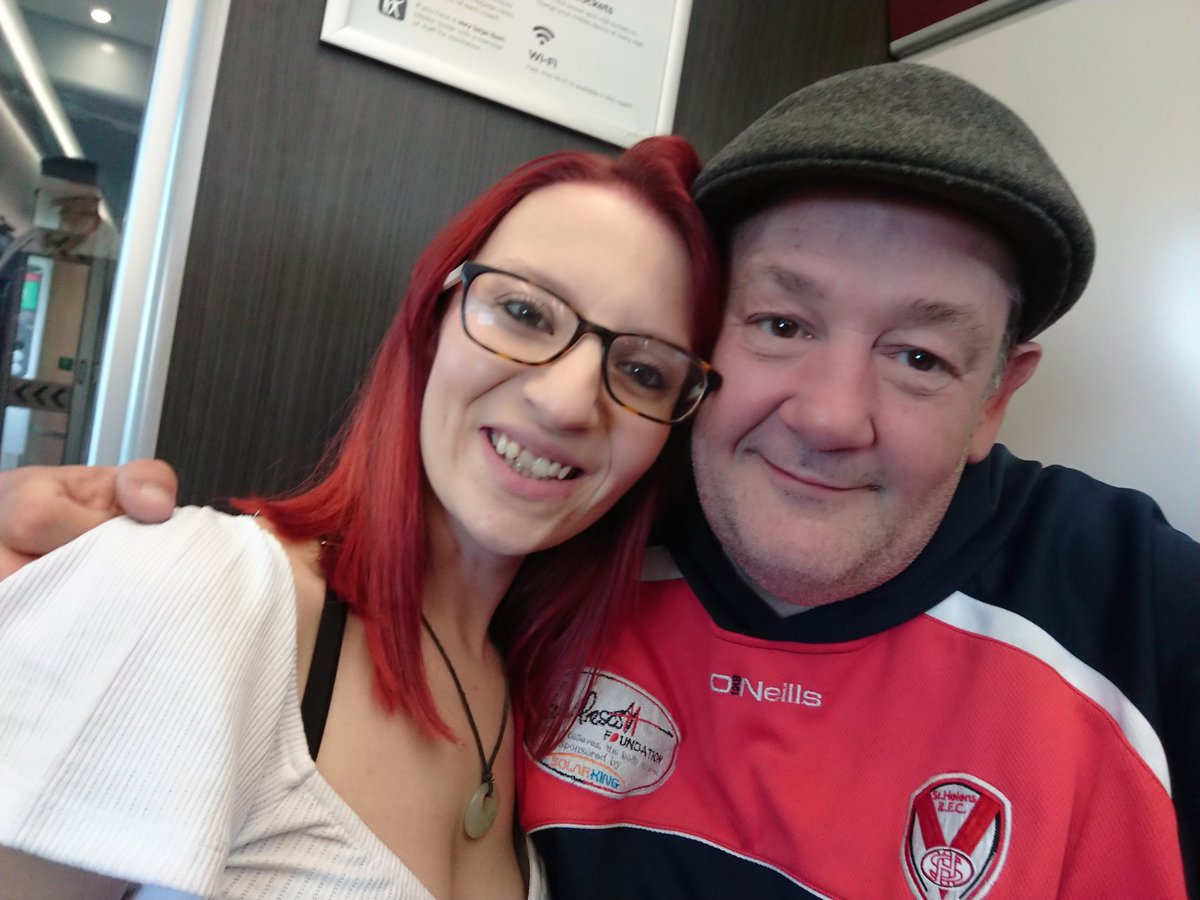 emmybops's tweet photo. @TheLastLeg just met Johhny Vegas on the train to London
Always loved the work you guys do together
Great Northern lad too
#thenorth https://t.co/69BR0ShT1s