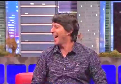 SusanaAntonella's tweet image. En #NETxFOX le preguntaron al Profe Ganero que quería decir
&quot;mita&apos;í porá&quot; 😏...y el respondió &quot;Yo&quot; jajajajaja...aniveeee😅😅😘