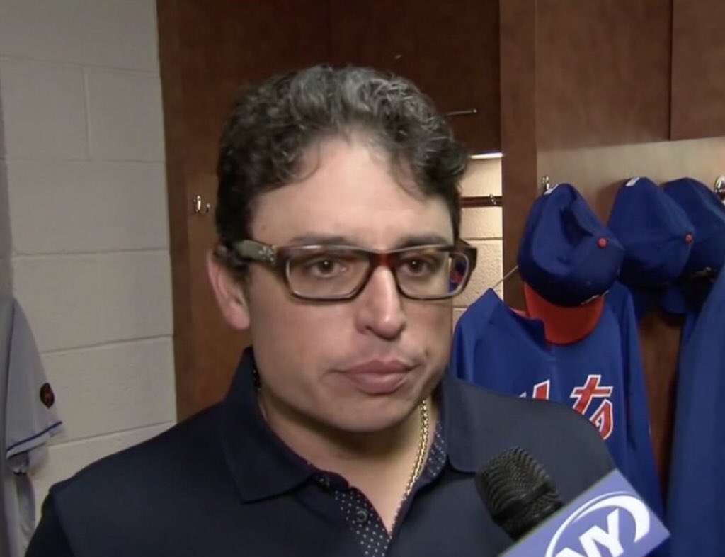 August7000's tweet photo. Jason Vargas went from freshman “Any parties tonight?” to senior “I’ll maybe stop by.” all in one year. https://t.co/YFF6mXU8Fg