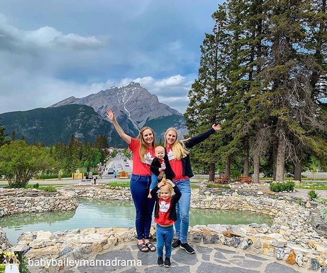 ColourHarmonyTs's tweet photo. Welcome to Canada, friends! Looking good! 👌 .
.
.
Reposted from @babybaileymamadrama -  WE HAVE ARRIVED IN CANADA 🇨🇦
It’s absolutely beautiful and I’m wondering why we don’t live here 🏠
Also, the kids have successfully left the country for the first … https://t.co/6Q9vREMf89 https://t.co/Z8OwJwjnYf
