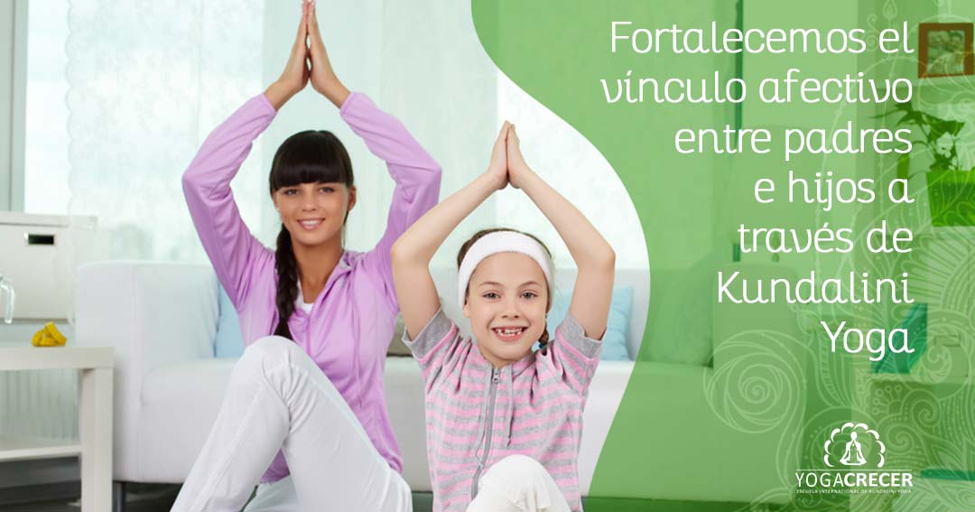 yogacrecer's tweet photo. En las Clases de Yoga de Padres con Hijos te brindamos una atmósfera armoniosa en donde disfrutarás, te conectarás e interrelacionarás con tus hijos. 🧘‍♀️

#YogaCrecer
#KundaliniYogaInfantil https://t.co/cAGUoPLwPI