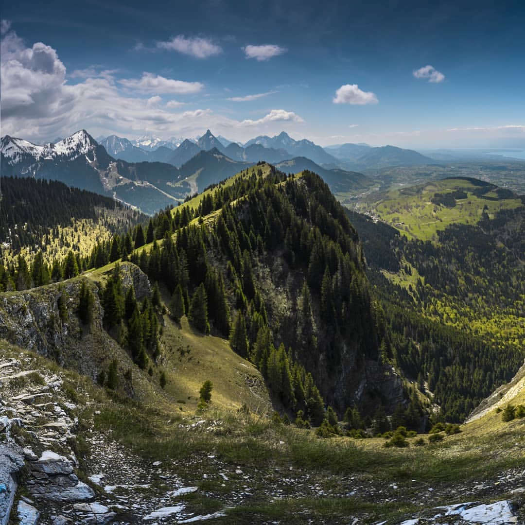 landography's tweet photo. Wonderful Landscape and Drone Photography by https://t.co/Ggc6gNRDvO Thomas Gallopin #landscapephotography #naturephotography https://t.co/0E73yPxQfr