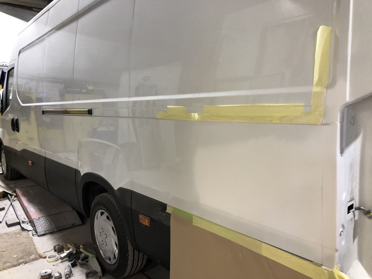 YES, we do deal with commercial vehicles 👍👍👍
To book your van or truck in just call 01623 422123