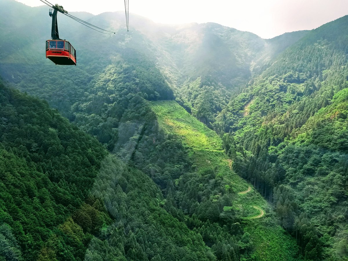 McCallum_Jo's tweet photo. Unpenji Ropeway, Kagawa Prefecture. Shikoku Henro 88 Temples Japan https://t.co/cImeWJ4lO4