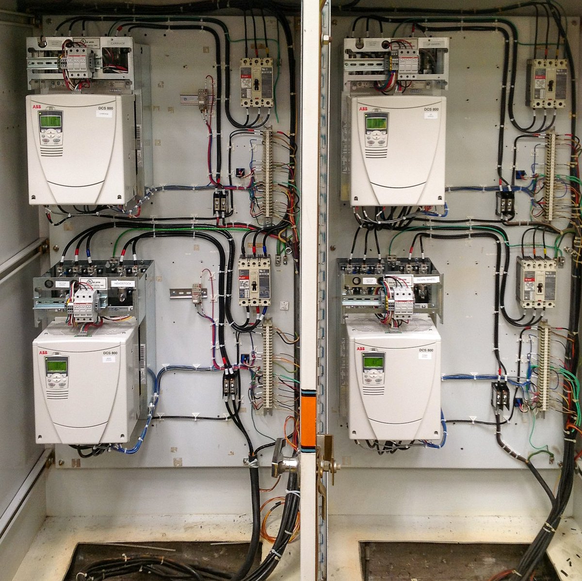 apps_bd_tech's tweet photo. #ThrowbackThursday This application was from a few years ago where we retro-fitted vintage GE DC with ABB DCS800 drives for a steel roll finishing system. https://t.co/RMqTGp4JCL