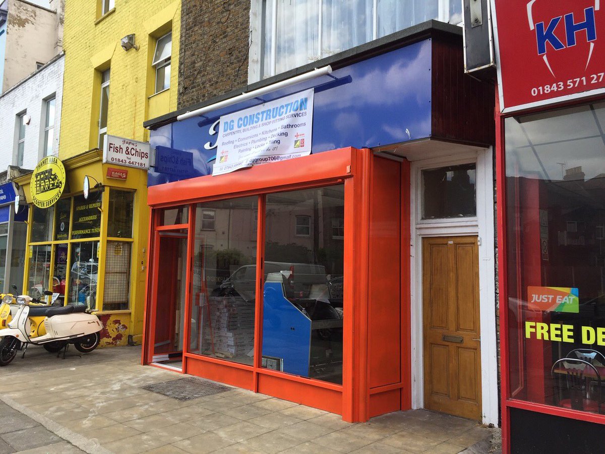 CT9conservation's tweet photo. The #CliftonvilleConservationArea has lost another timber-framed shop front, at 112 Northdown Road (Papa's). It’s been replaced with a bright orange, metal framed window. This is an unauthorised alteration so we have reported it to the TDC enforcement so they can take action. https://t.co/aKTGvEWHtp