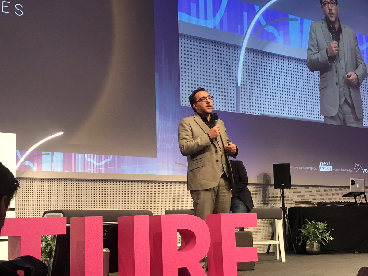 rotrauddiwan's tweet image. Einfach machen: SAP doch @cyugala auf der #TheFutureCode