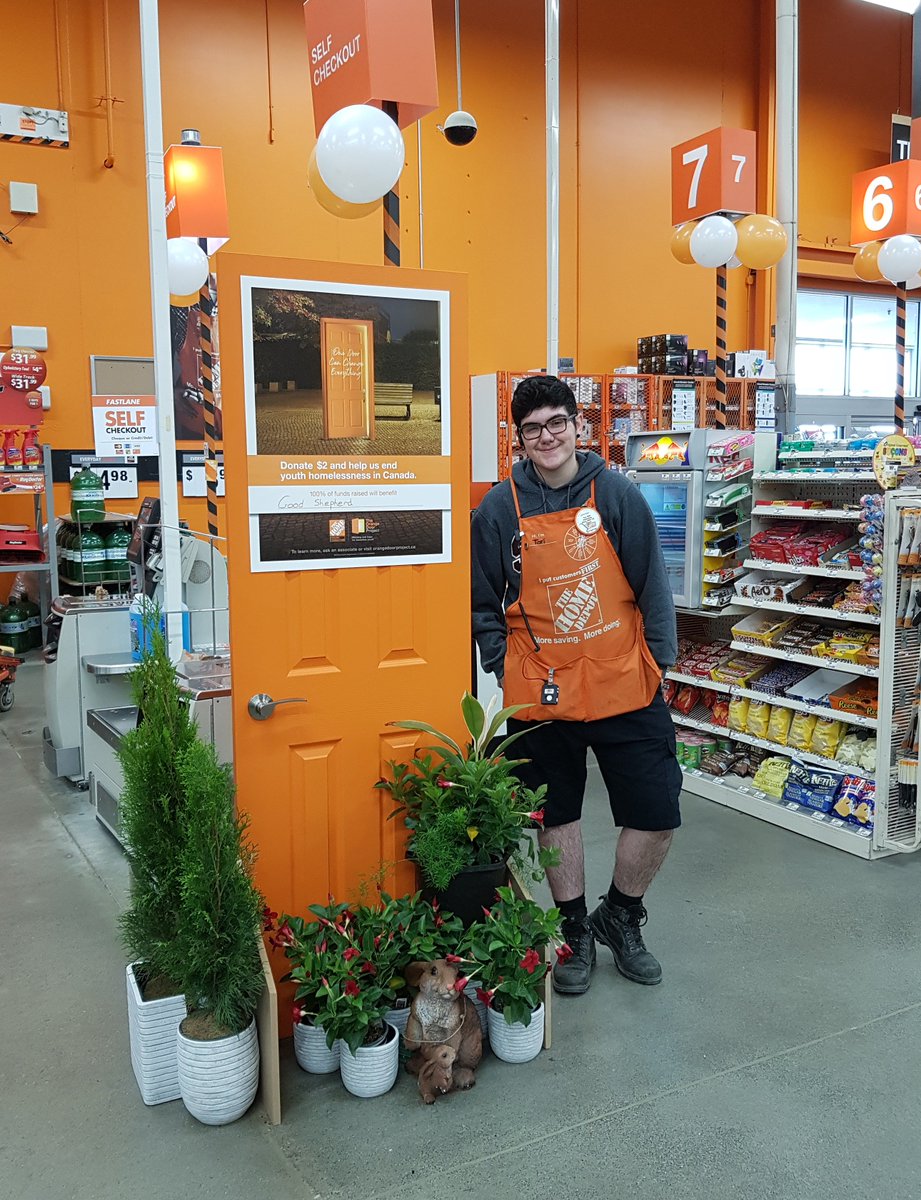 GoodShepherdHam's tweet photo. Let's prevent and help end youth homelessness together! Donate $2 at the Hamilton Mountain and Ancaster Home Depot locations before June 23 to support @GoodShepherdHam.  Learn more: https://t.co/I3Pgp4hK6J  #OrangeDoorProject @HomeDepotCanada https://t.co/nWKBRik3vA