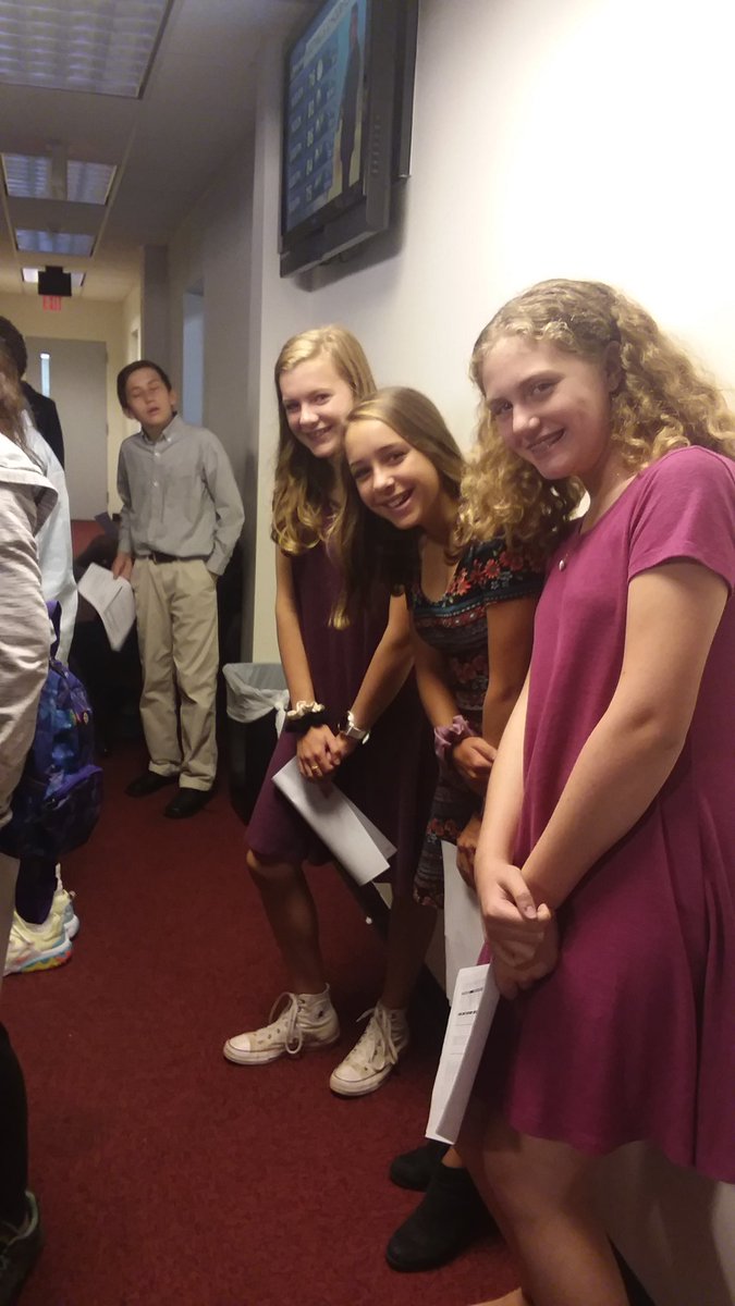 TJEmperorsTeam's tweet photo. Thank you for this amazing opportunity! Our students were so impressed by your work. They definitely learned how speech and writing play an important role in our daily news!  @WXII @DaVonteMcKenith https://t.co/KzgkvRjR2k