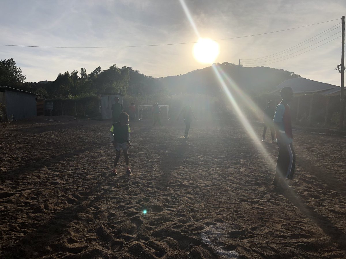 fatumabdulkadir's tweet photo. Itβs nice to celebrate the women football and words alone cannot change anything itβs time for ACTION! It makes us all feel great! Stop talking & start doing! letβs #Shoot2Score & #BreakingTheSilence while ensuring girls n women have a voice & a choice #FIFAWFC2019 @Hodiafrica https://t.co/ELzGs7oKSV
