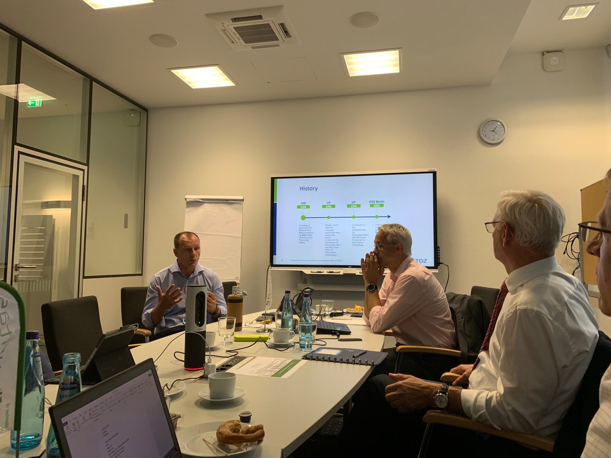 AssinterItalia's tweet photo. Assinter è a #Berlino per il CEB Meeting di
@EuritasEU insieme a #APISIT, @brz_gmbh, #BVA, @dvz_mv, @ITDZBerlin, @Logius_minbzk e #Vitako
su Cloud Strategy ☁️, GDPR e Big Data 💻
🇮🇹 https://t.co/IHMkQlgyP9
🇬🇧 https://t.co/kuDoMdHZZK https://t.co/07MuzeQgcR