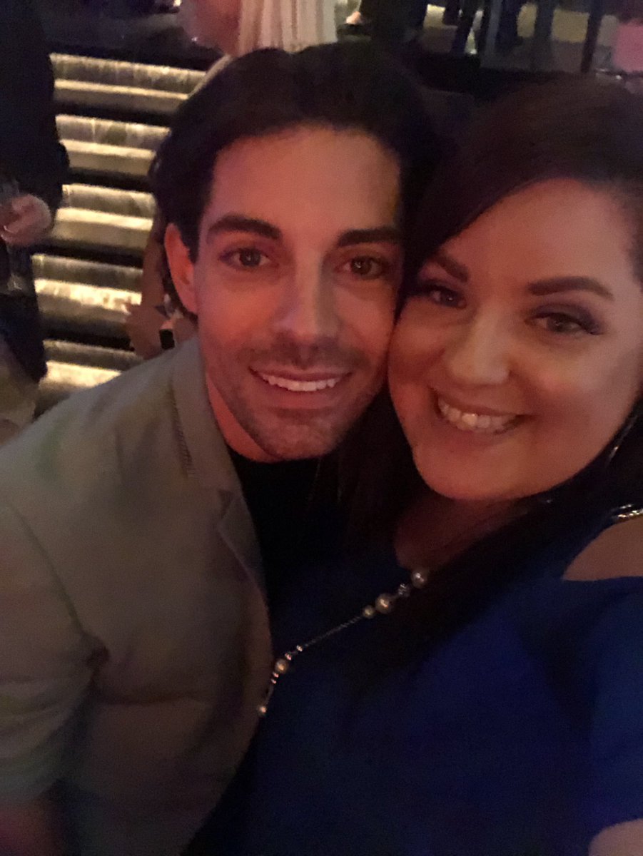 AnnaL3101's tweet photo. Spent the evening in this fabulous ones company last night. In ore of everything that you said and sang. @TomReadWilson you really are a beautiful soul ❤️❤️ https://t.co/BMBiqZlEvw