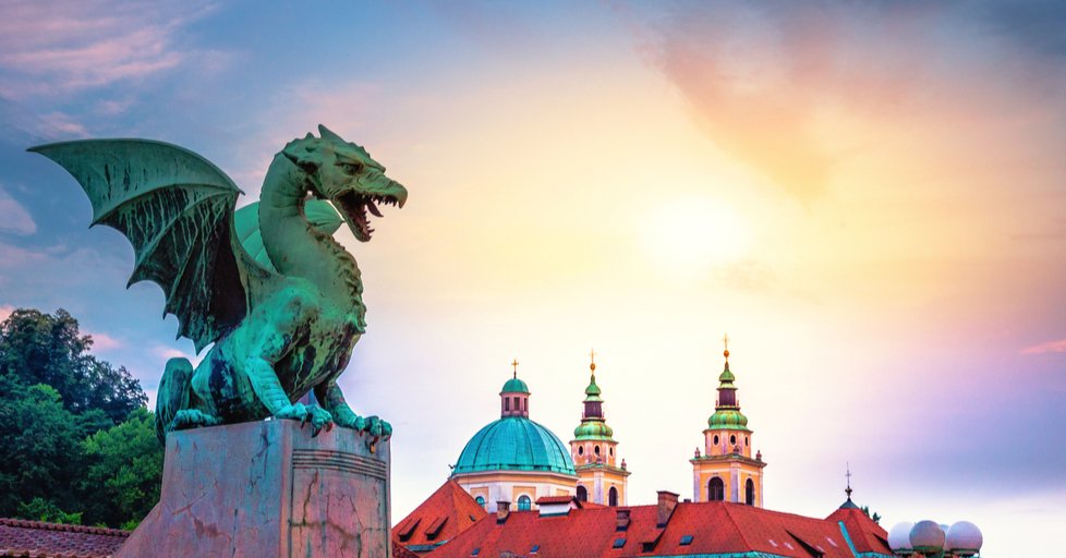 DestinationswD's tweet photo. Off the Beaten Path Summer Trips to Europe | CheapAir #travelistimewellspent #adventureisworthwhile #icangetyouthere https://t.co/wRbDstei21 https://t.co/LdE0Brv4LP