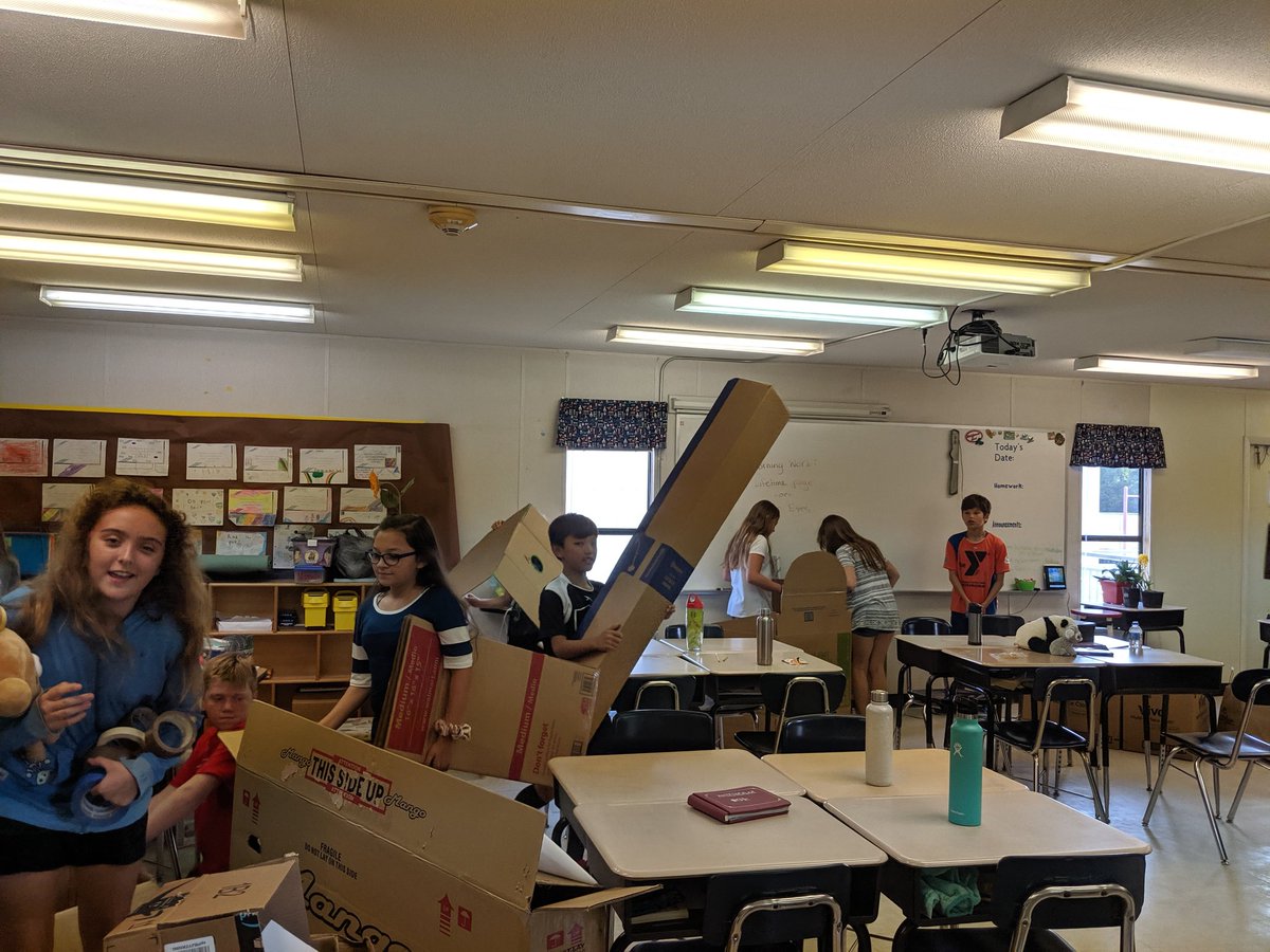 MissPattison4's tweet photo. All this carboard can only mean one thing. Caine's arcade is coming to Eaton @EatonElemSchool #NHCSChat #cainesarcade https://t.co/Bc03192p5H