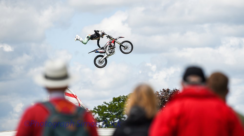 simondackpix's tweet photo. Plenty of horse power and piglet fun at the South of England Show today @AlamyNews @brightonargus @SouthEngShows #ardinglyshowground #sunshine @Arronjourno @Joe_Journo @KimDavidMayo2 @Vervate #agriculture #farming https://t.co/Bux6lLEMVE