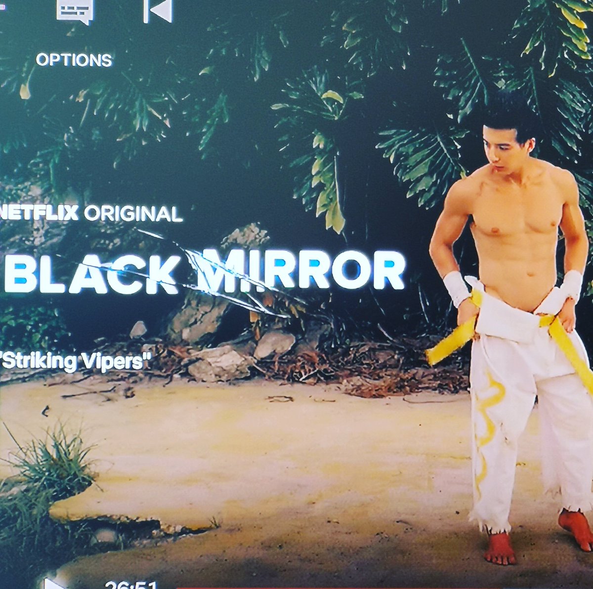 joncampling's tweet photo. Ooooh #Bodygoals thanks #blackmirror π€
Not that far off π #inspired.
#actor #training #motivation #inspiredbyothers #buffcampling #buffregis #stayfocused #longtermplan #skinnyfit #athletic https://t.co/VT8Otk5NqL
