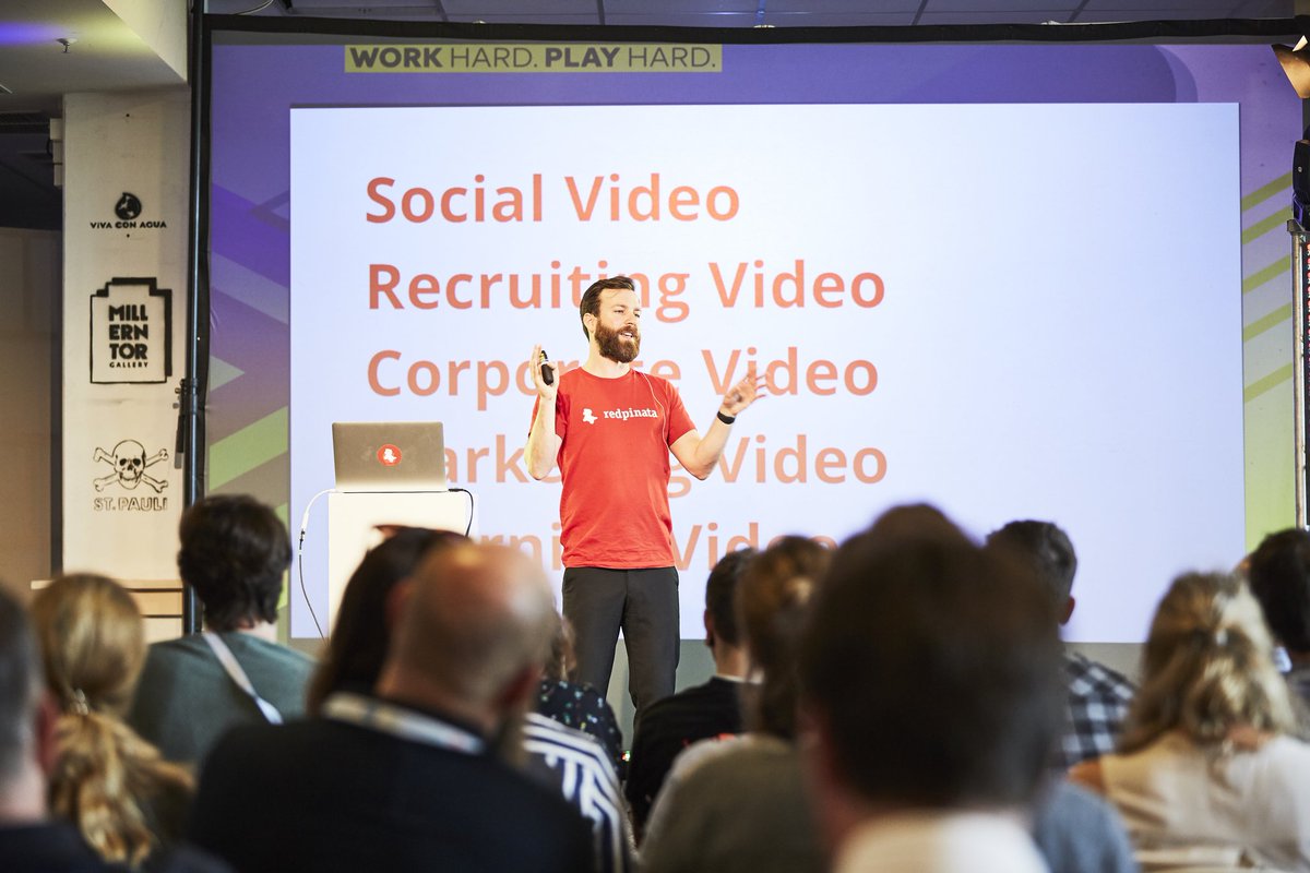 achtung's tweet photo. Video. Video? Video! – #Bewegtbild bleibt auch 2019 Trumpf, hat aber einfach noch mehr Facetten. @KimDormann von @redpinata hat vorhin geliefert. Wie immer 👍 #DK2019 https://t.co/Ae9bJvdihb