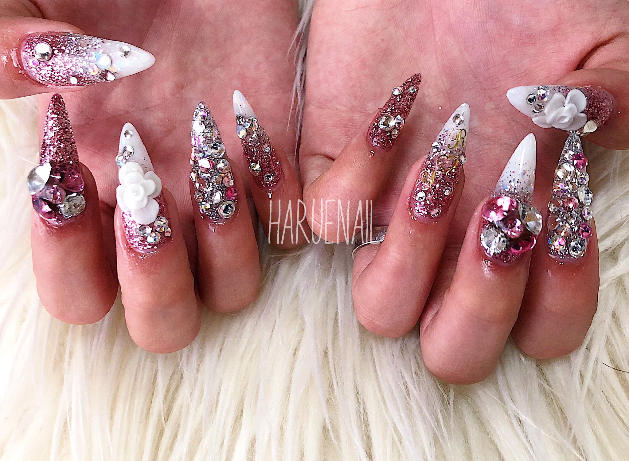 Harue グリッター 岡山ネイル ネイルデザイン スカルプネイル ロングネイル ネイル Newnails 派手ネイル ラメネイル Haruenail ネイルデザイン 卒業式ネイル T Co 3d475veb7o Twitter