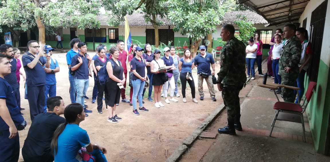 ftc_omega's tweet photo. #LoÚltimo Más de 2.000 personas de Puerto Rico, Meta y zonas aledañas, disfrutaron de una Jornada de Apoyo al Desarrollo en un trabajo interinstitucional de #BATOT4 #CEO @ftc_omega , Fundación Equipo Solidario Colombia y la Alcaldía Municipal. #ProtegiendoAlPuebloColombiano https://t.co/m4KfdXKOpH