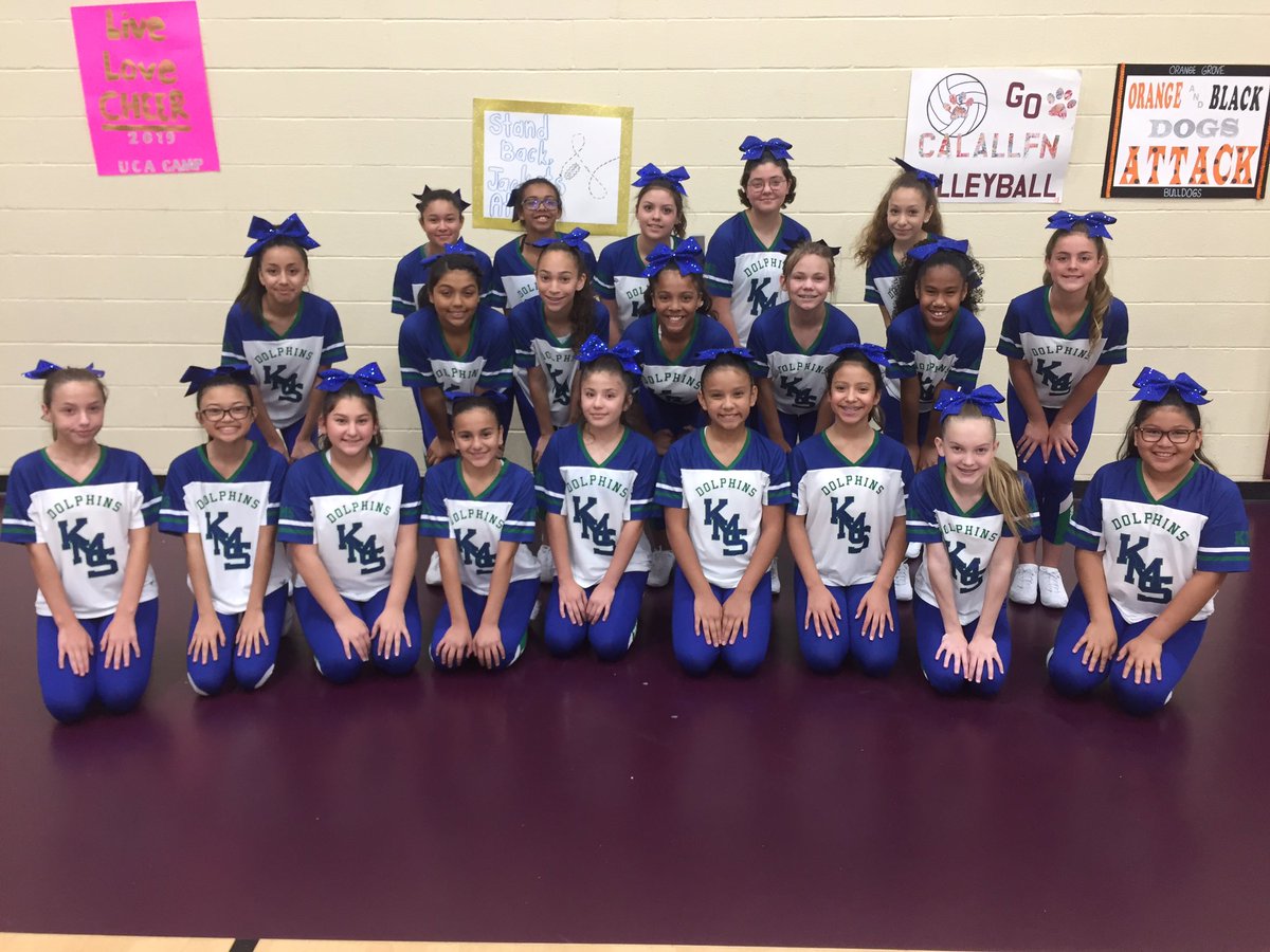 DebraAGarcia2's tweet photo. 2019 Summer Cheer Camp is a go! Girls are ready to learn and have fun today 🐬📣😊❤️ #kaffiespirit #Kaffiems #wearekaffie https://t.co/ArFewDgh1H