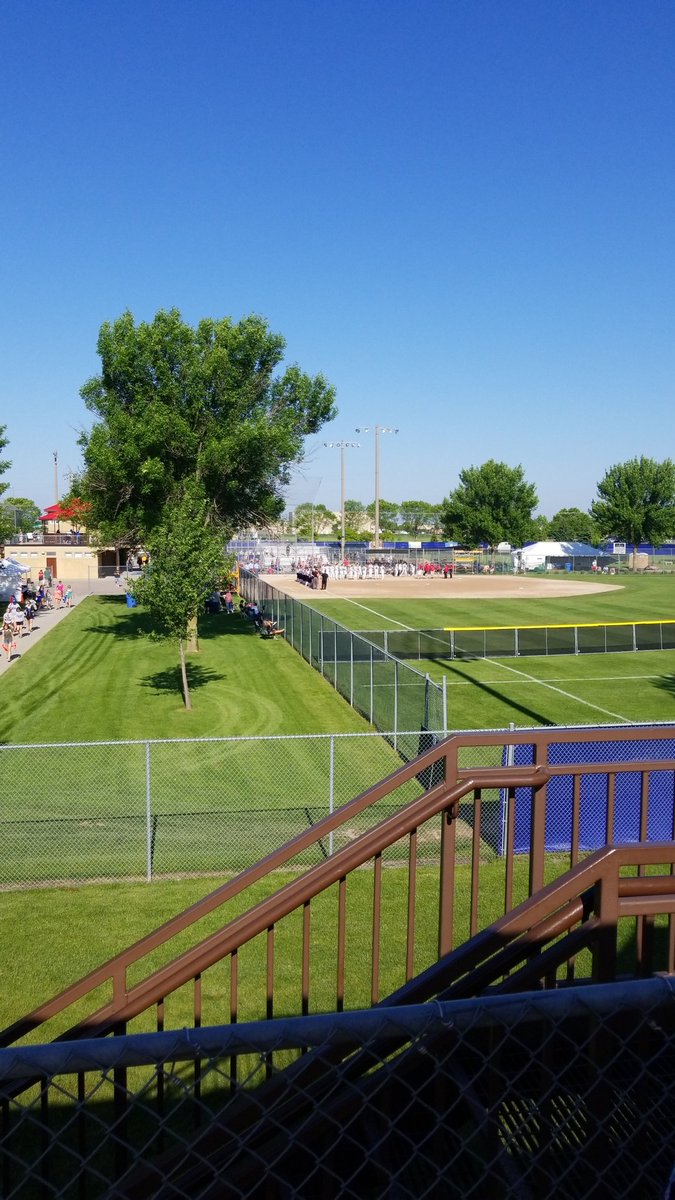 PipestoneSoftball tweet media