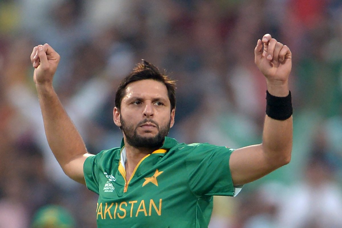 et20s's tweet image. #DidYouKnow: With 98 scalps to his name, @SAfridiOfficial is still the leading wicket-taker in T20Is 😲

📸: ICC

#EuroT20Slam #ET20S