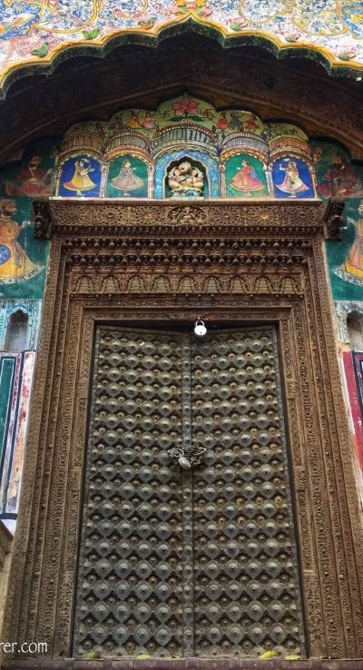 pyus13's tweet image. Finally something in @Android is deeply inspired from my home town . #moresecure locks in old days homes. #Rajasthan 😅 #securityontop #AndroidQ