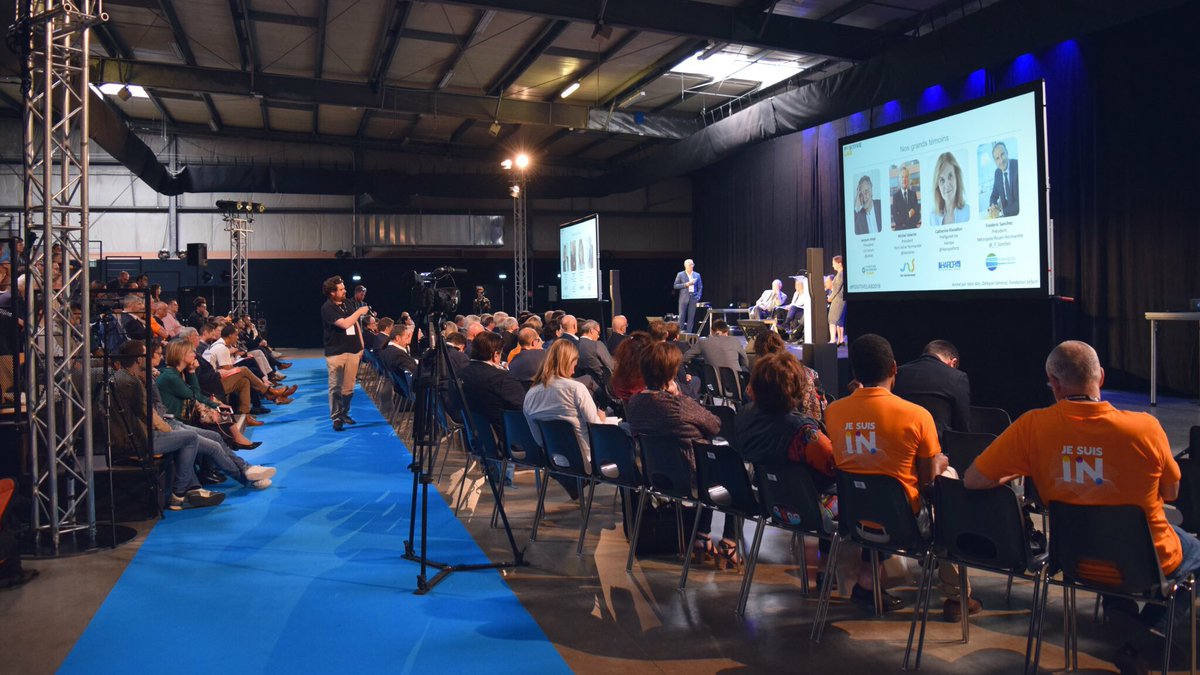 n_w_x's tweet photo. #PositiveLab2019 sur l’innovation et les nouvelles technologies comme vecteurs de transformation positive du territoire portuaire avec @jattali, @axeseine, @HaropaPorts, @_F_Sanchez.
« Mesurons la positivité de Rouen ! » https://t.co/9dahd1kQ7g