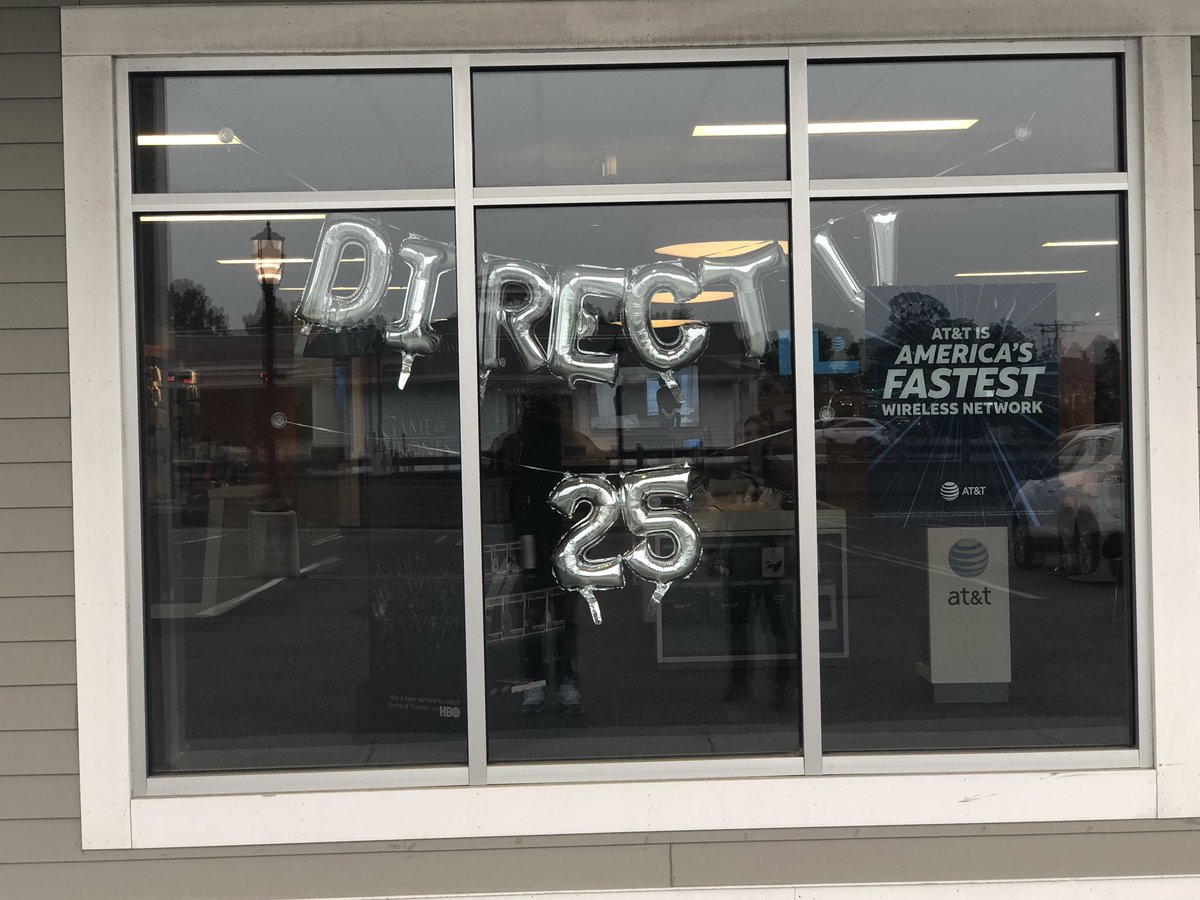drefrancis24's tweet photo. The litchfield crossings team is celebrating 25 years of #directv #ourNE @RubenS0to @JPotter24 @_Shelley_G @WilliamGStovall https://t.co/rlcV3n8Lqf