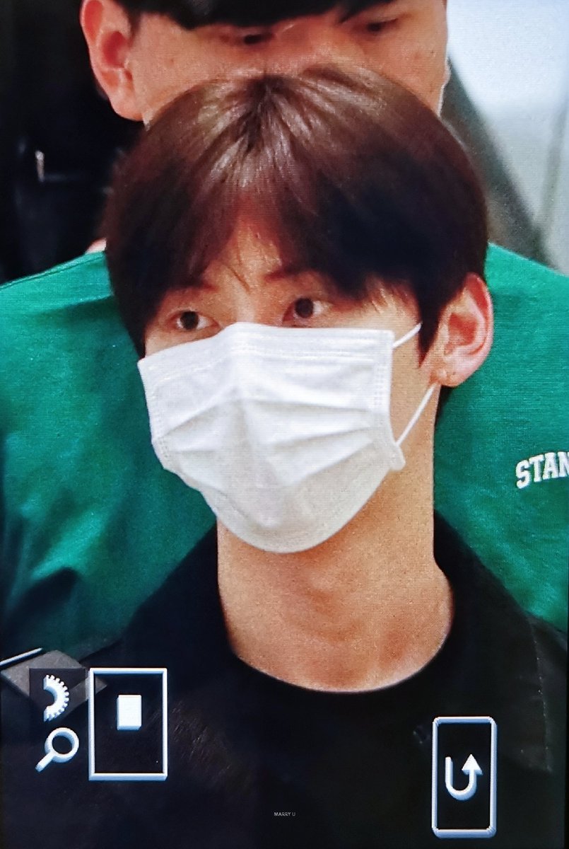 190606프리뷰

🛬🛬🛬
#민현 #황민현 #뉴이스트