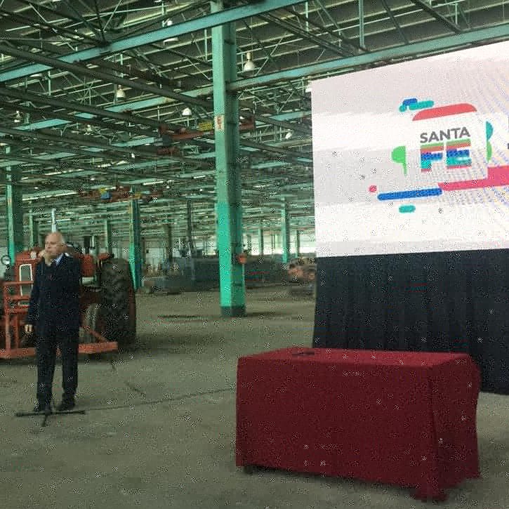 uisfok's tweet photo. #ahora
Acompañamos la apertura de sobres del Lote 208 delnpredio de la Ex Fiat. 

#uisf #areaindustrial #lote208 #exfiat https://t.co/Jjkt4TjvKb