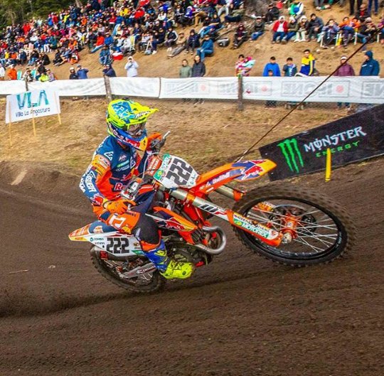 MasEventosAr's tweet photo. Hoy es un buen jueves de #TBT para recordar algunos eventos 💥

MXGP, quinta edición 😲
Alguien más está pensando en la sexta edición??✔️ https://t.co/vwKv3GTh7m