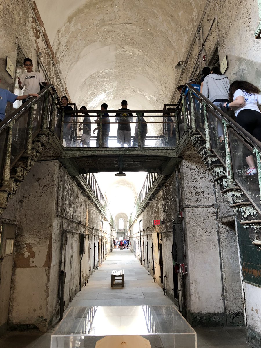 mrs_vanvleet_wb's tweet image. First stop for Day 2 - Eastern State Penitentiary #philly #8thgradetrip  @WestBrook_Param