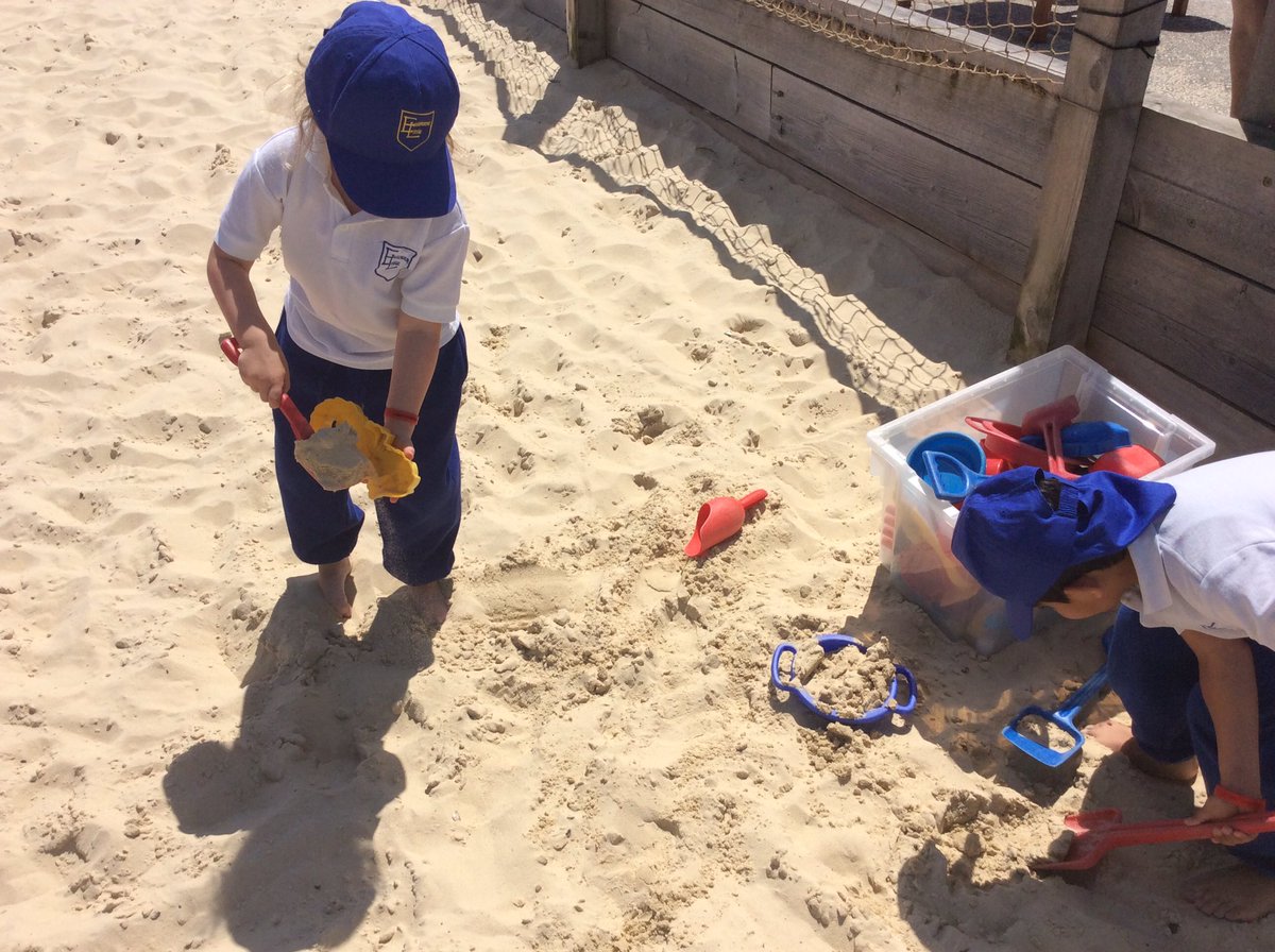 EssendeneLodge's tweet photo. #triptothebeach #part18 https://t.co/MA1IyCazWg