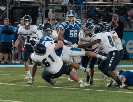 linemanissues's tweet photo. Who doesn't want a lineman hug?? https://t.co/8m3exEG6cM