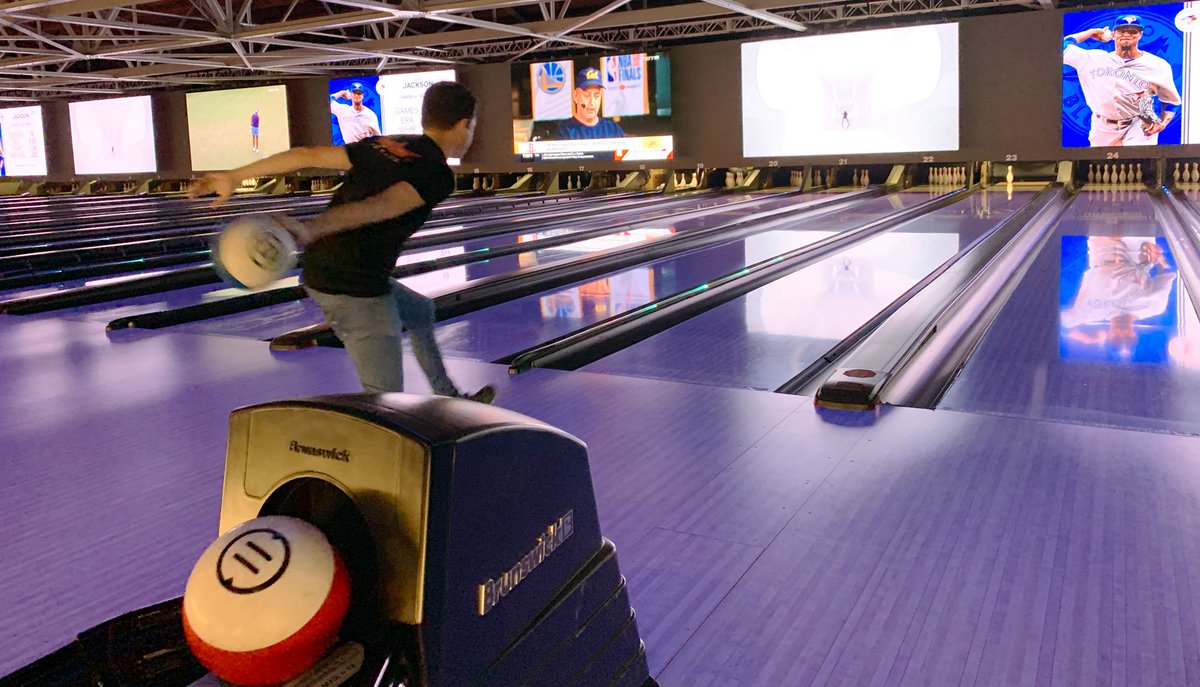 Win $50 vouchers for you AND a friend to <a href="/ParkwaySocial/">Parkway Social</a> over on our instagram page: instagram.com/p/ByS_N1xHKMu/ #Giveaway #StCatharines #Bowling #Cocktails #OurHomeStC